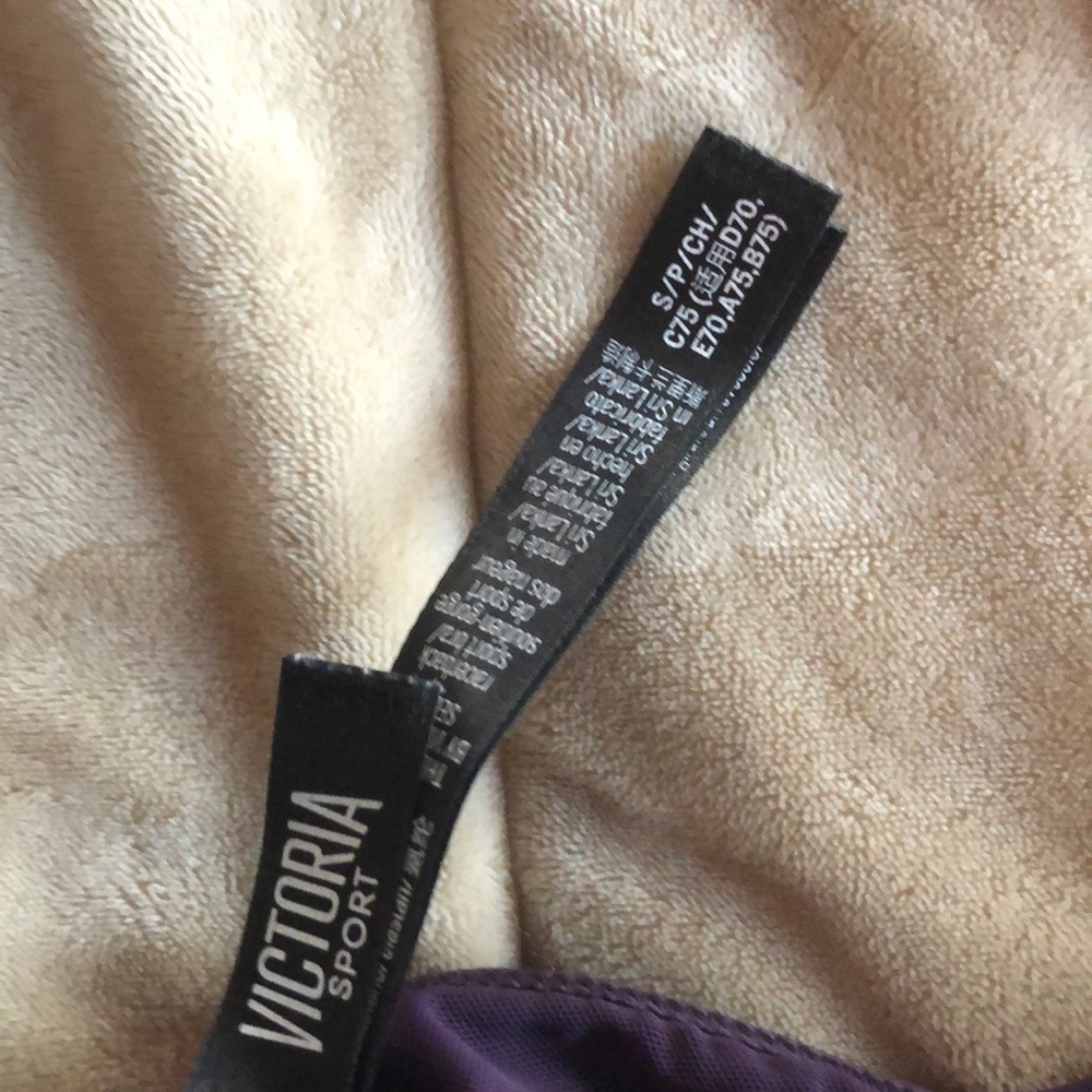Victoria’s Secret “The Player” Sports Bra - Picture 5 of 5